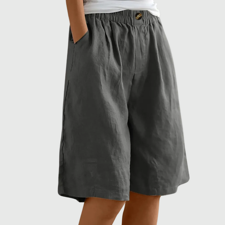 Madeleine | Loose Shorts with Elastic Waist