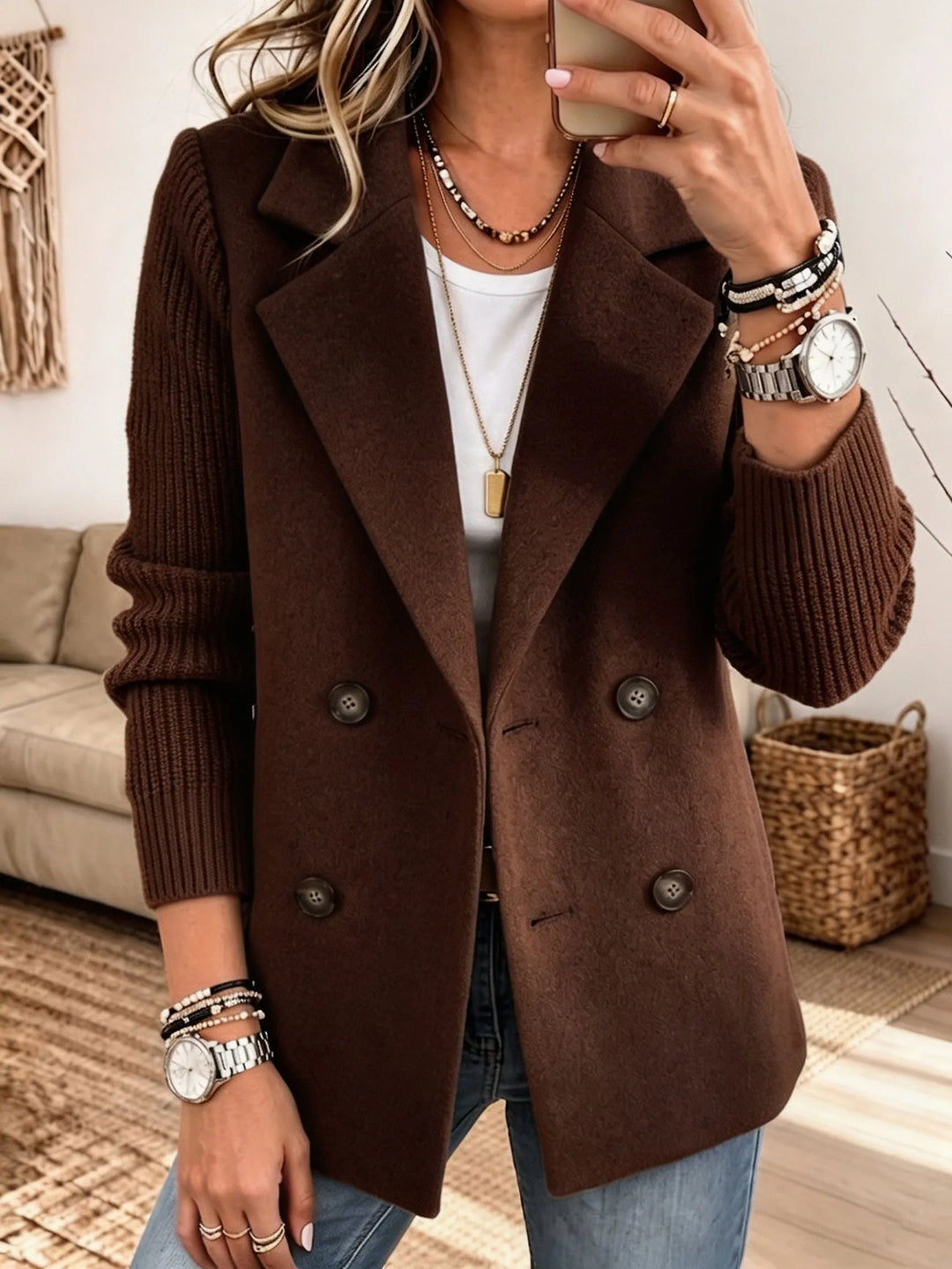 Naomi | Elegant blazer with knitted sleeves