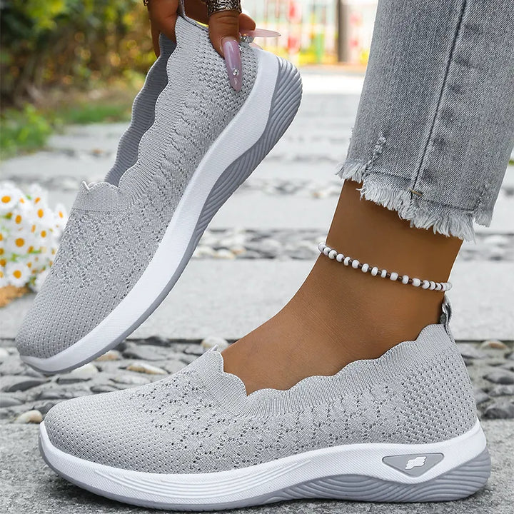 WILMA | breathable hiking shoes