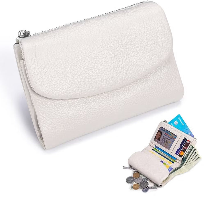 Nina | Pebble Wallet