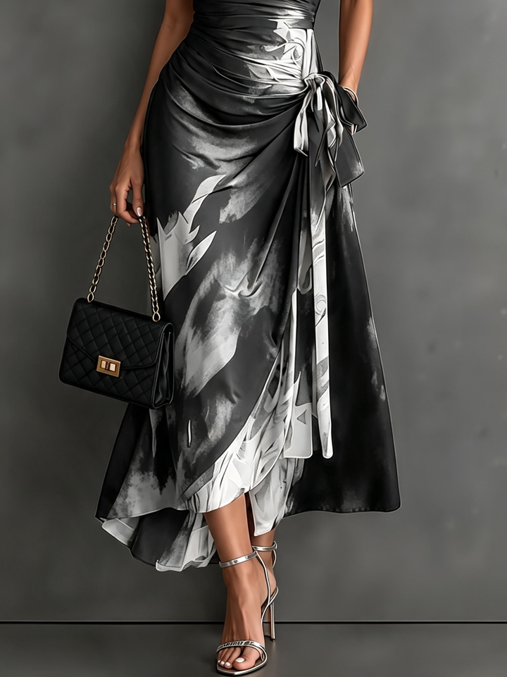Audrey | Fitted Midi Dress