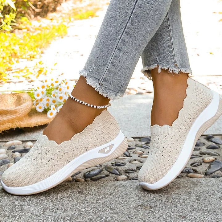 WILMA | breathable hiking shoes