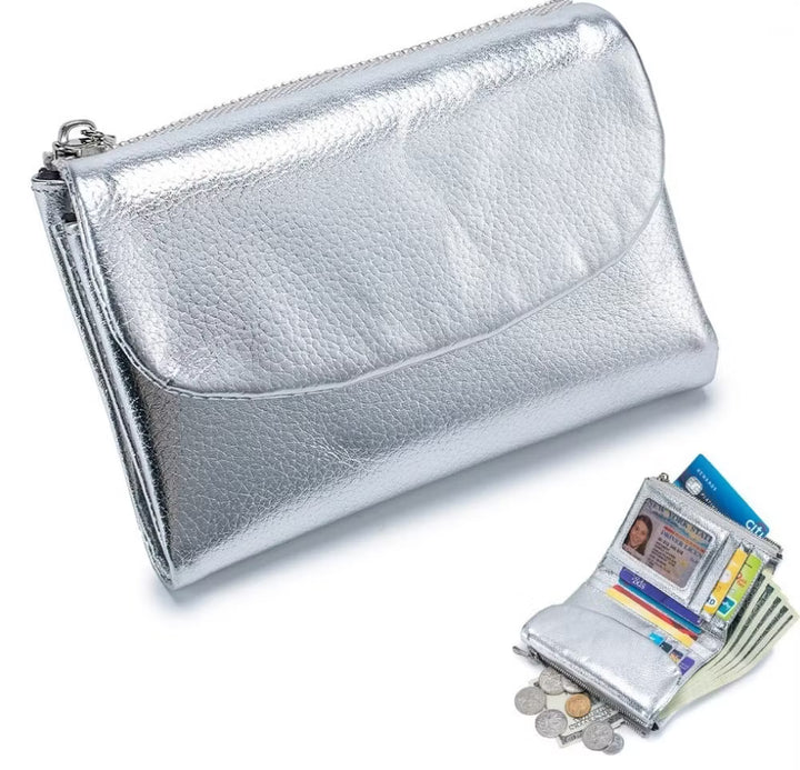 Nina | Pebble Wallet