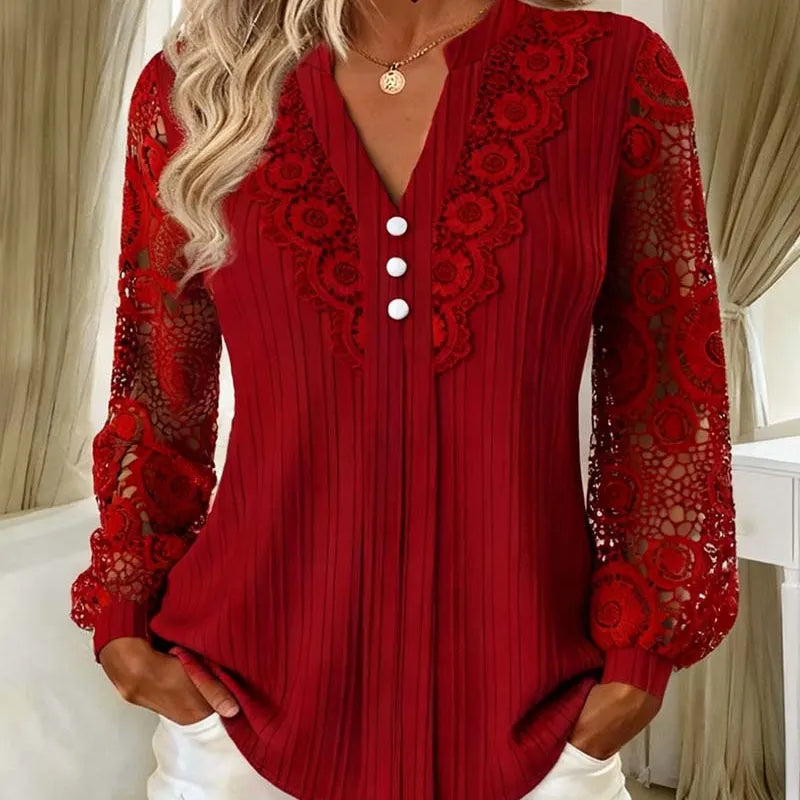 Piper | lace blouse with a V-neck and long sleeves