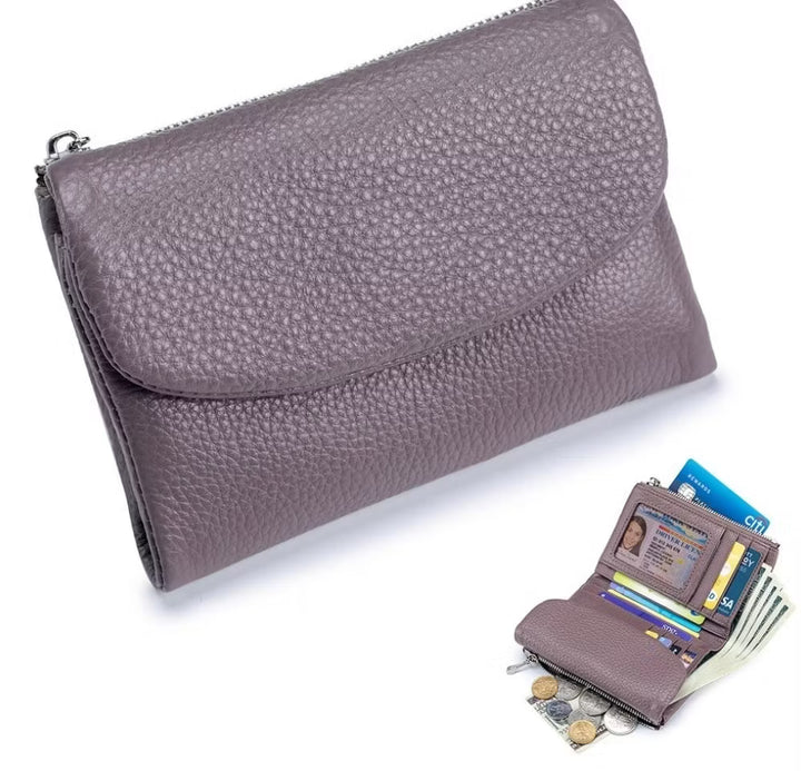 Nina | Pebble Wallet