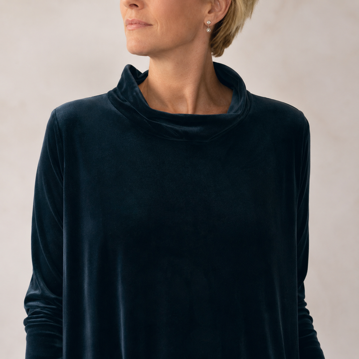Leona | Velvet Maxi Dress