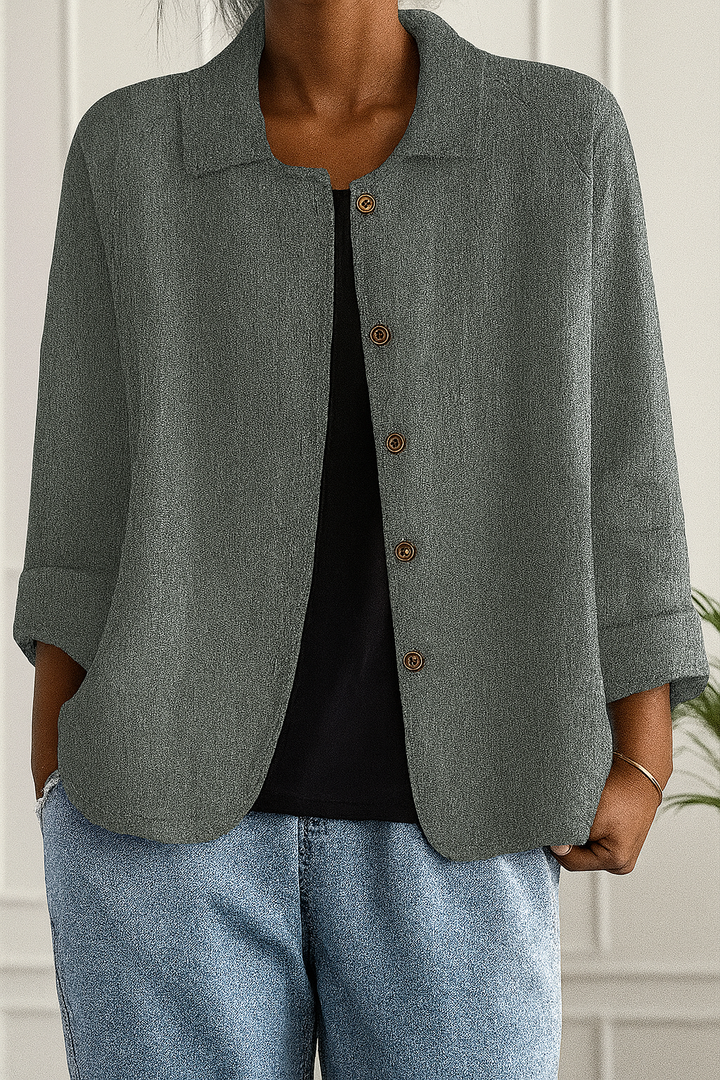 Viveka | Classic Cardigan