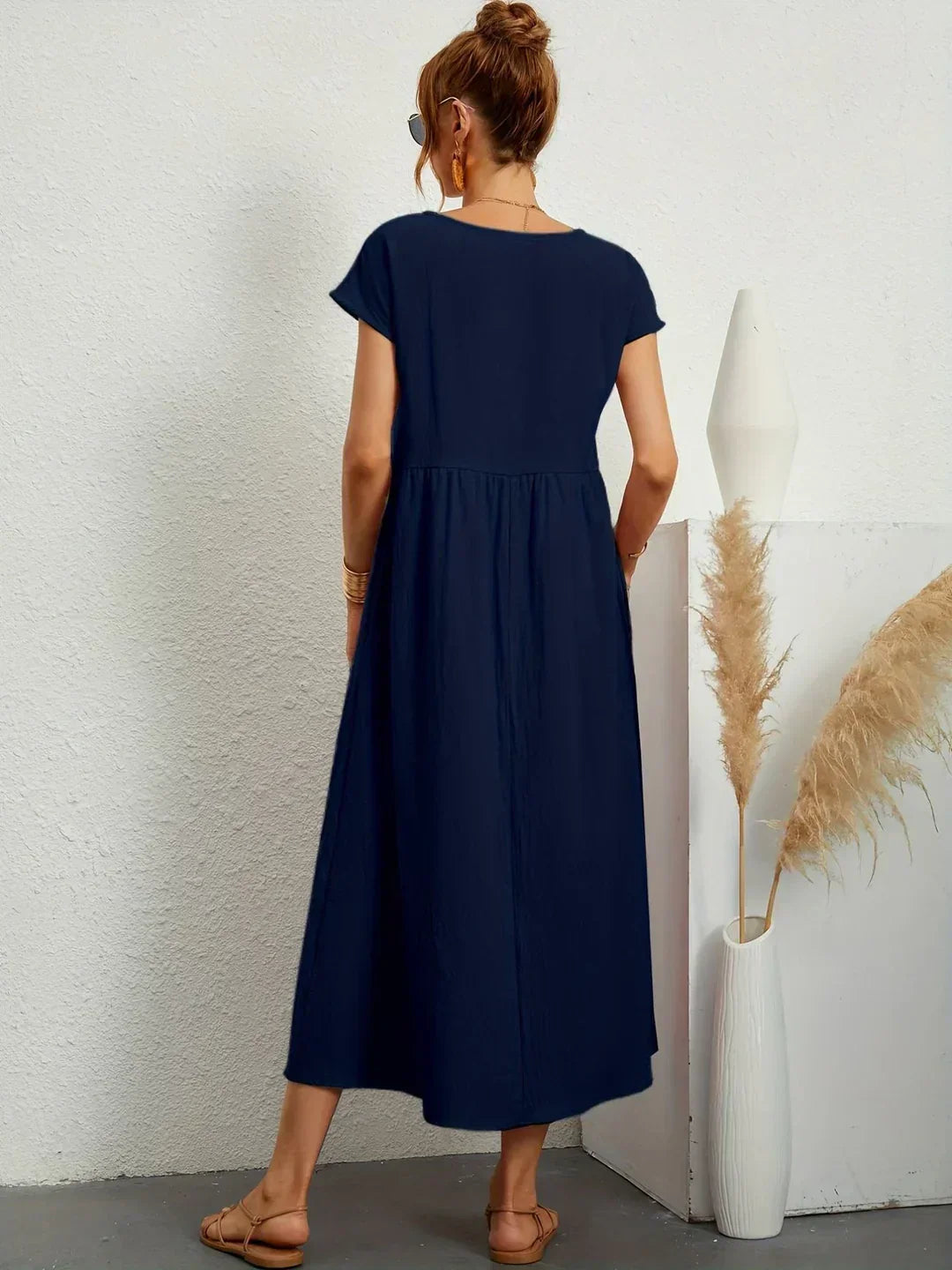 Gabrielle | Timeless Elegance Midi Dress