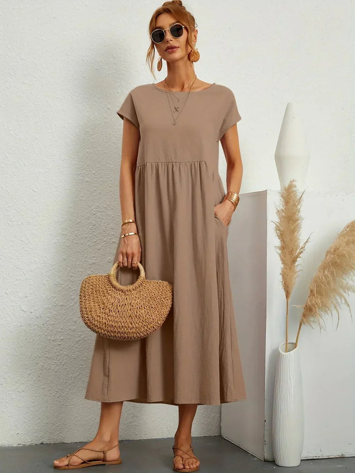 Gabrielle | Timeless Elegance Midi Dress
