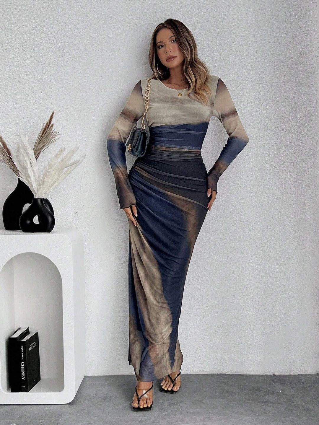 TORINA | Round Neck Bodycon Maxi Dress