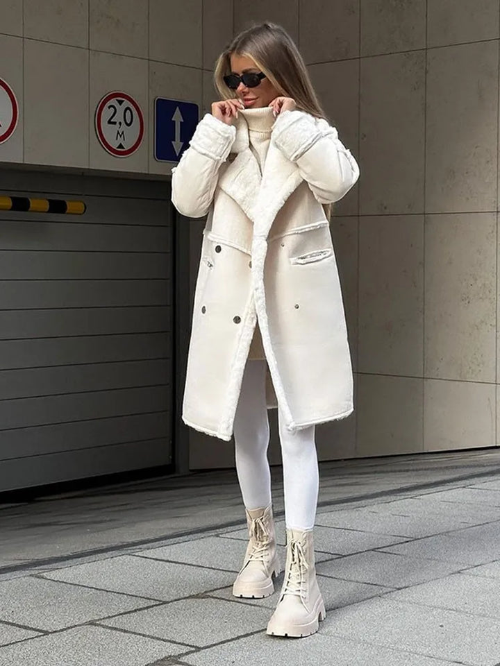 Laluna | Chic Long Coat