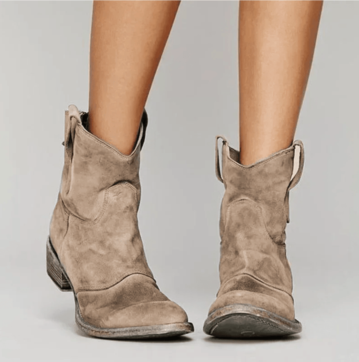 Charlotte | Orthopaedic Boots