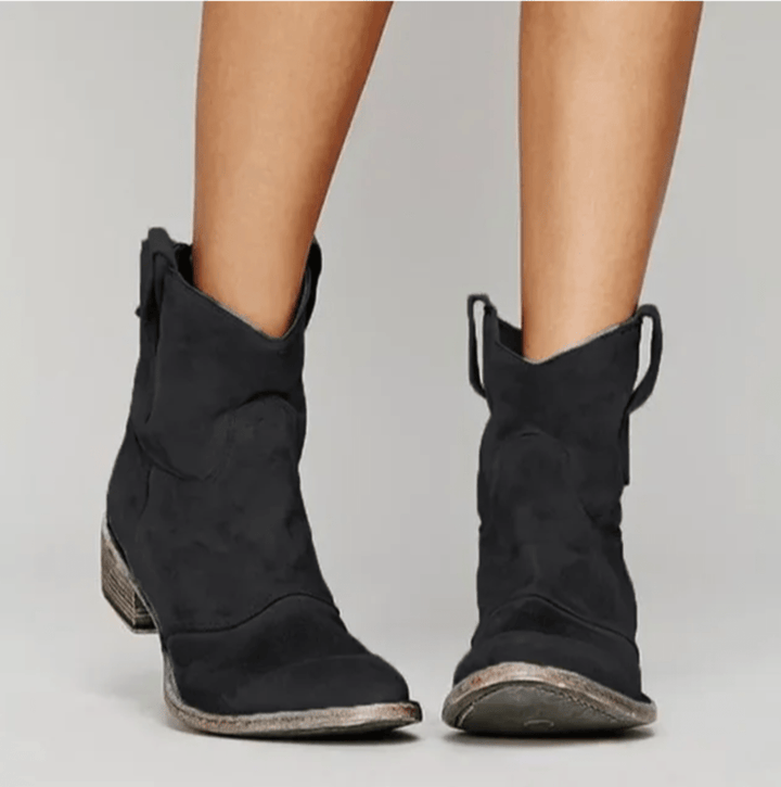 Charlotte | Orthopaedic Boots