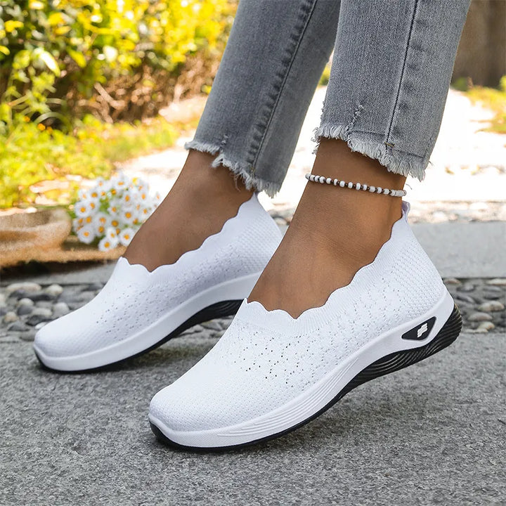 WILMA | breathable hiking shoes