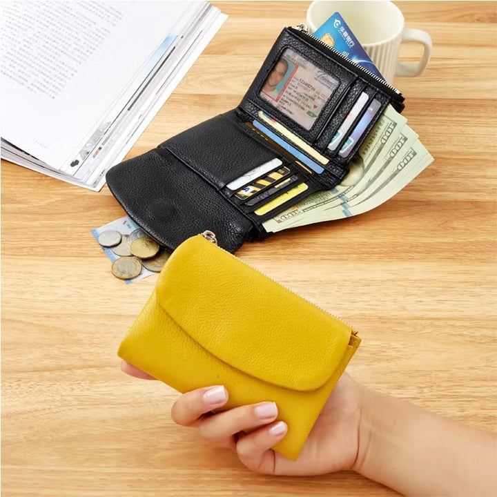 Nina | Pebble Wallet