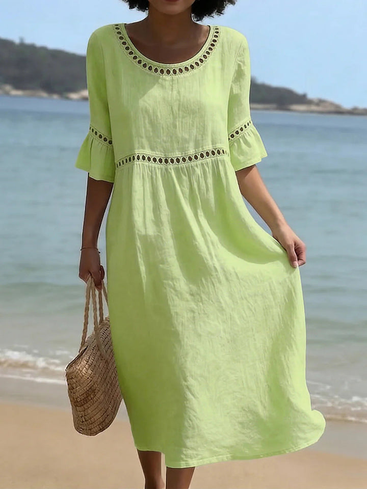 Amara | Elegant Tummy-Camouflaging Midi Dress