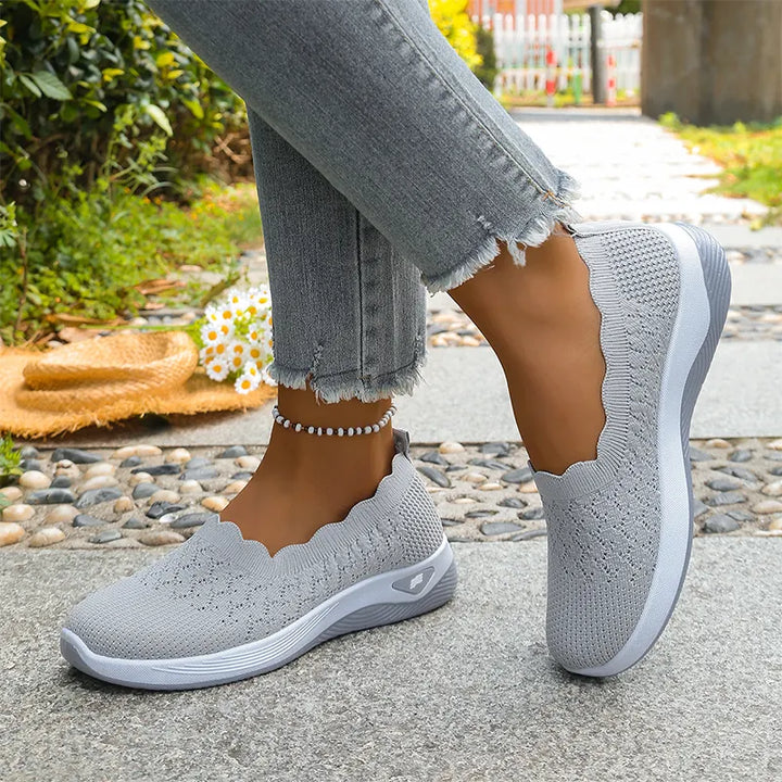 WILMA | breathable hiking shoes