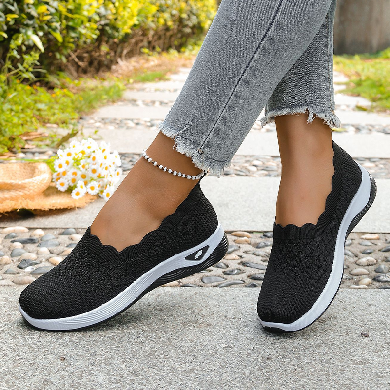 WILMA | breathable hiking shoes