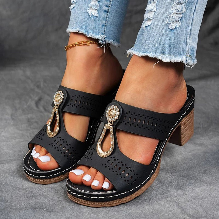 Althea | Orthopedic Sandals
