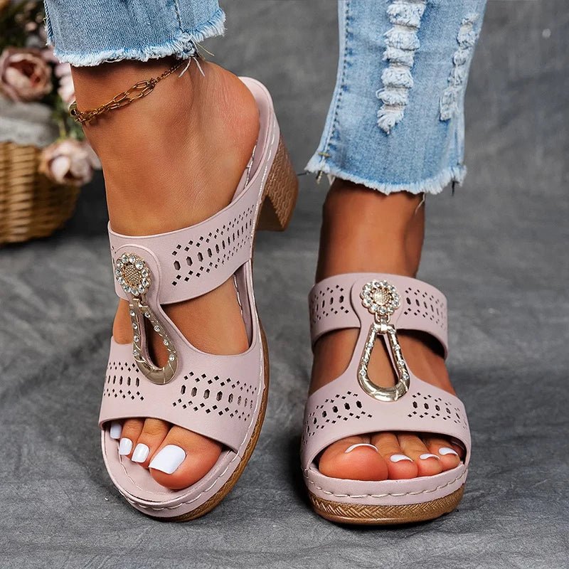 Althea | Orthopedic Sandals